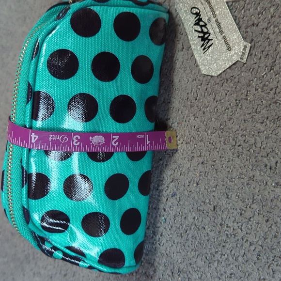 Teal & Black Dome Shaped Cosmetic Case (New) - Picture 11 of 11